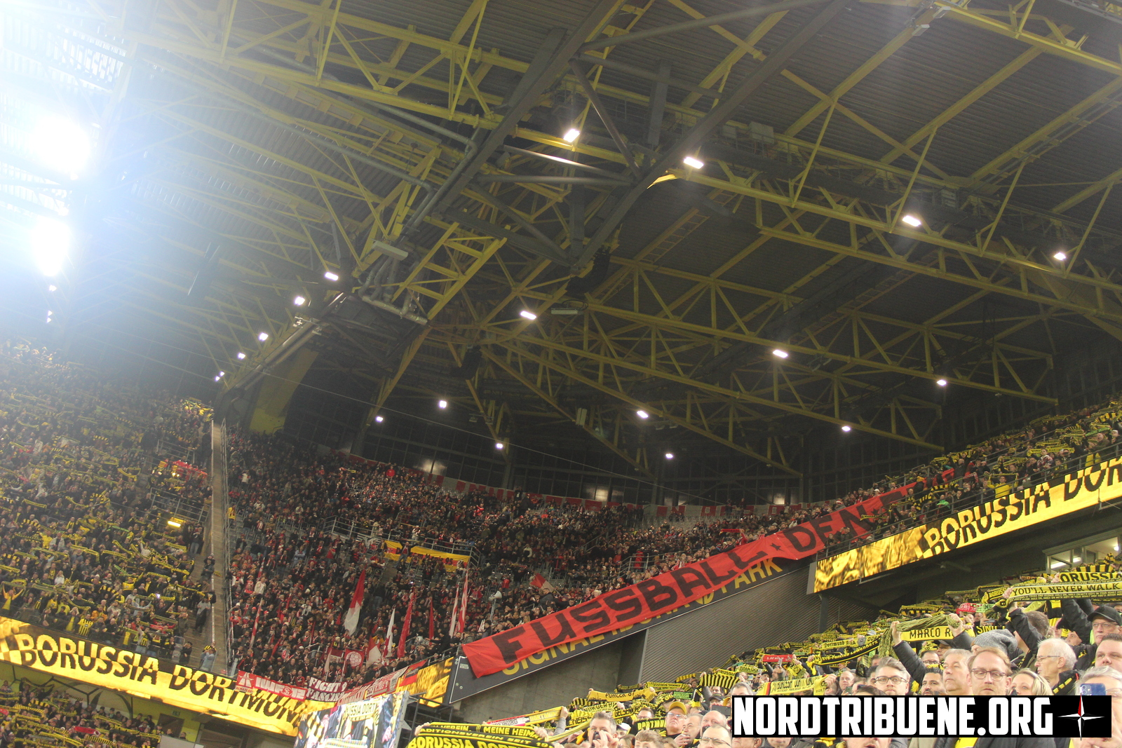 Titelbild Borussia Dortmund - SC Freiburg